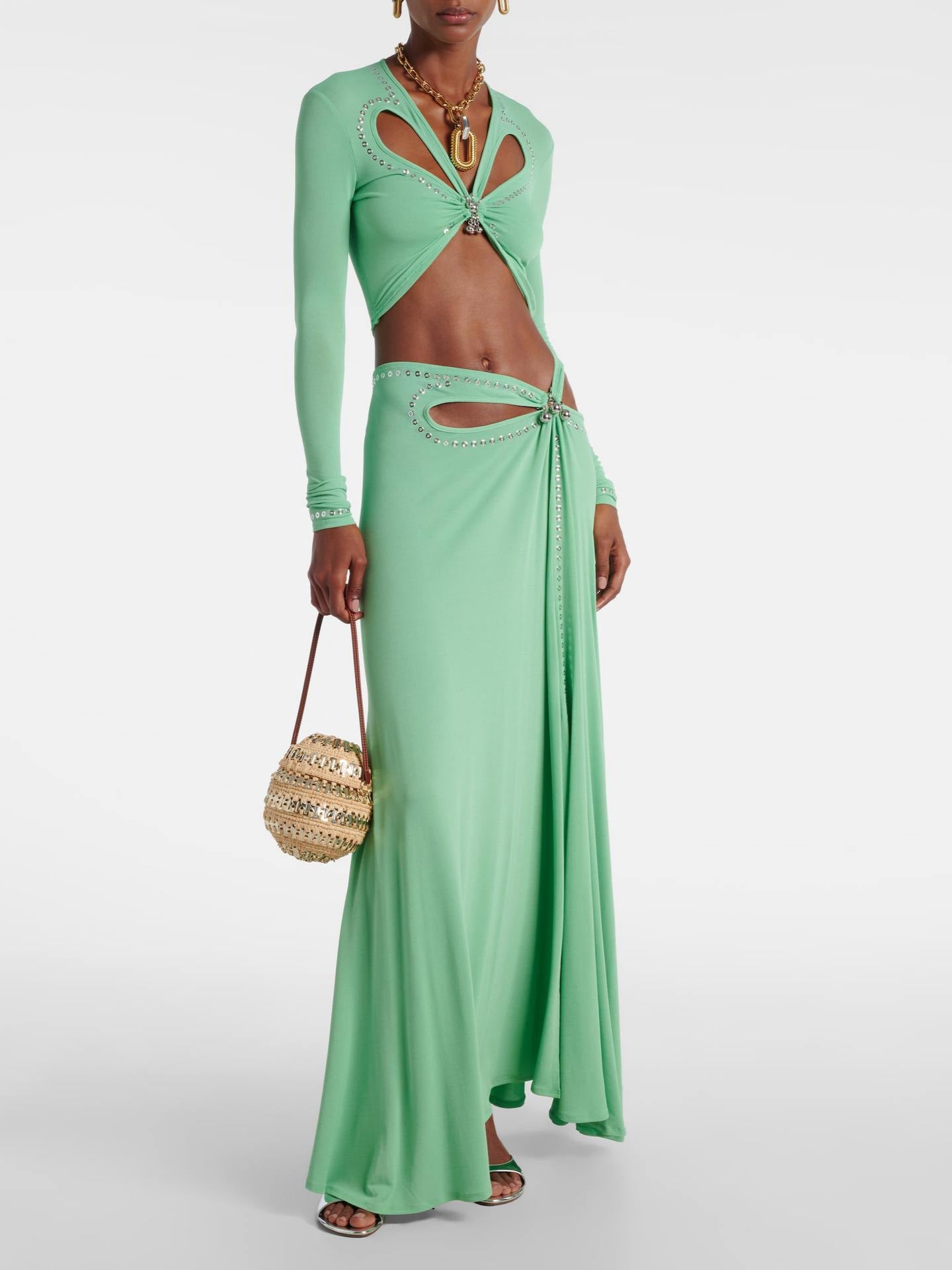 green long-sleeved low-cut high-slit dress