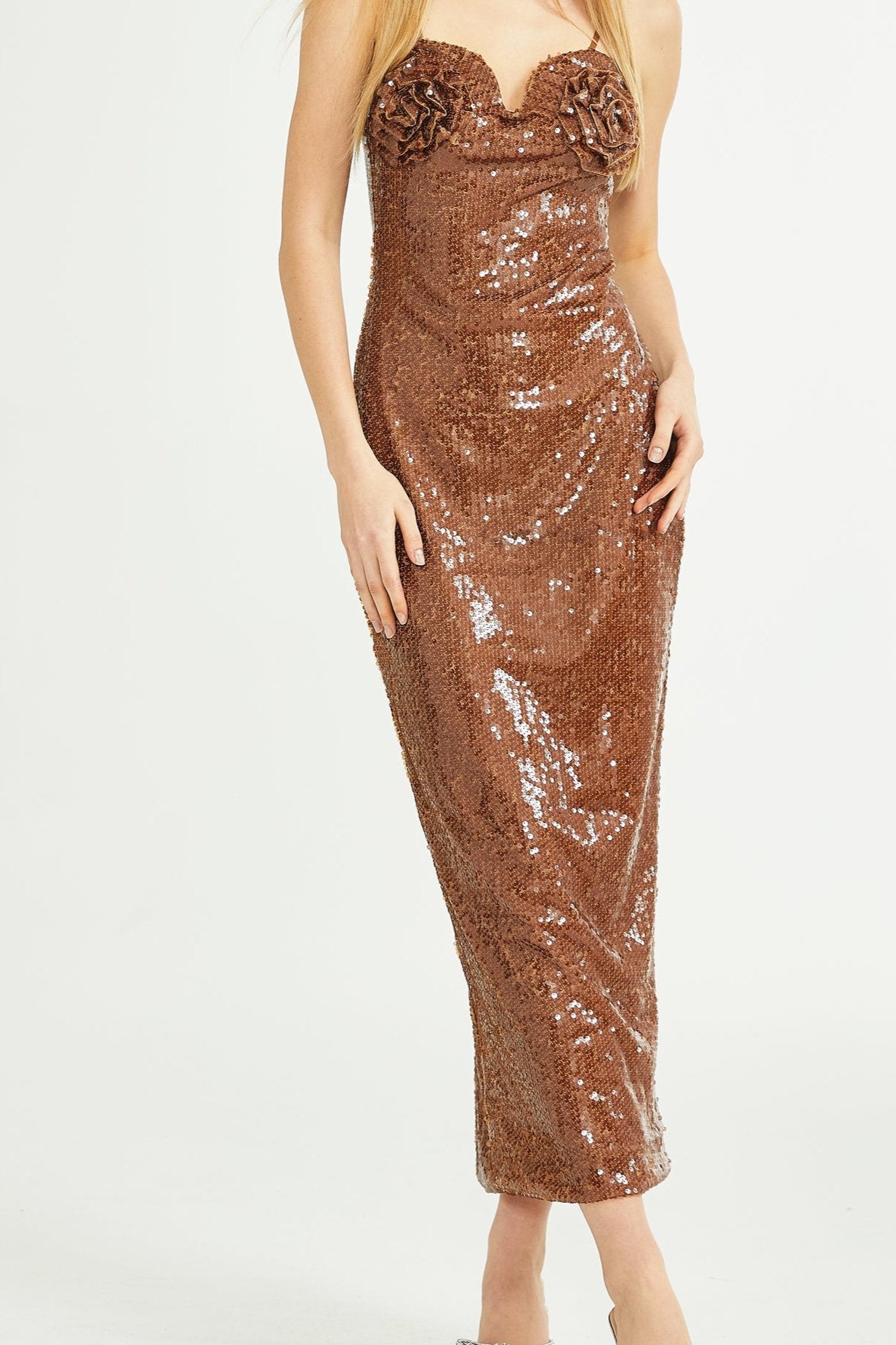 Éléonore sequinned floral midi dress