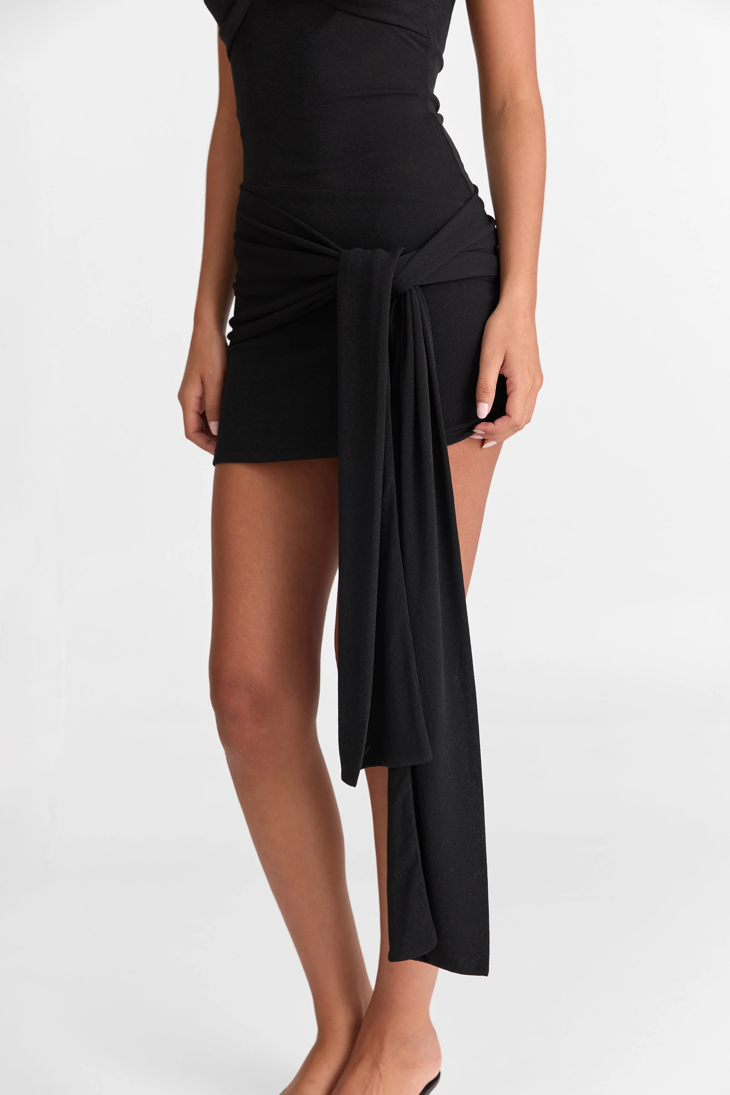 black Sleeveless with twisted draped ribbons mini dress