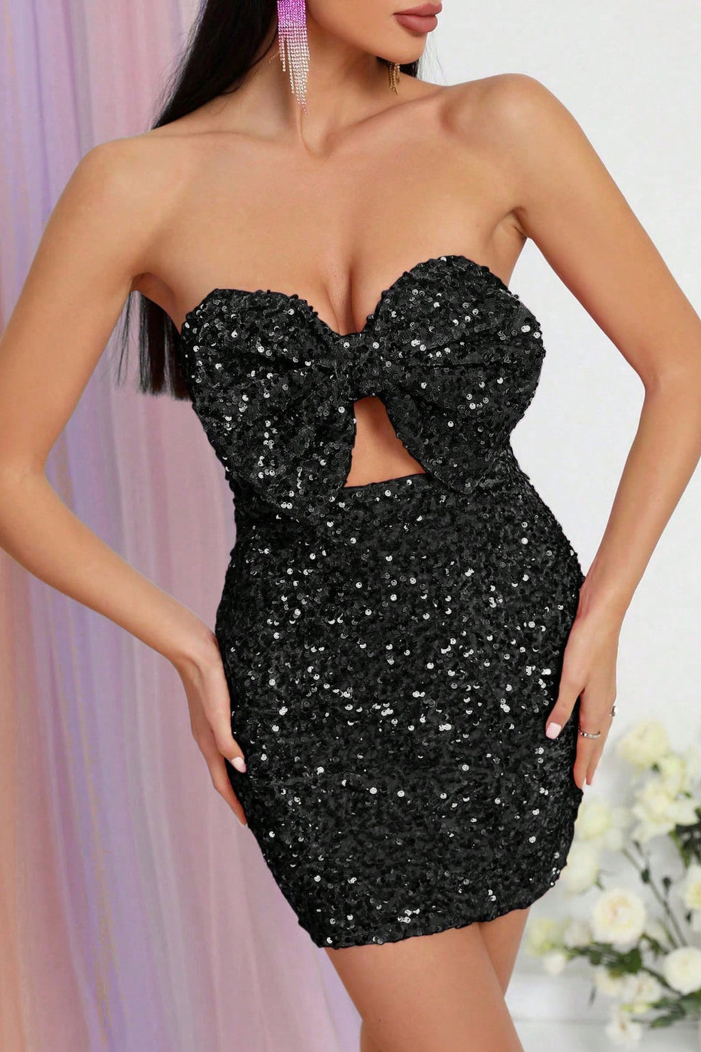 Cut Out Front Bodycon Sequin Tube Mini Dress With Bow