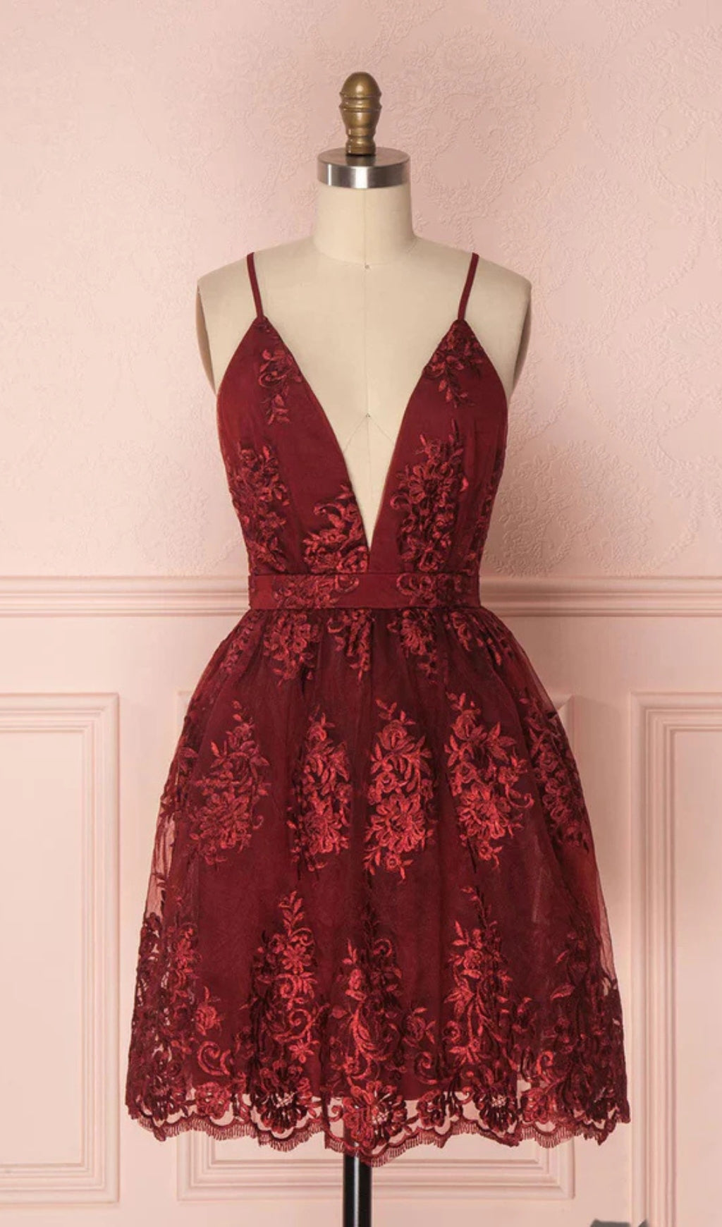 Burgundy Prom Dress - V-Neck Tulle Lace Short Party Dress