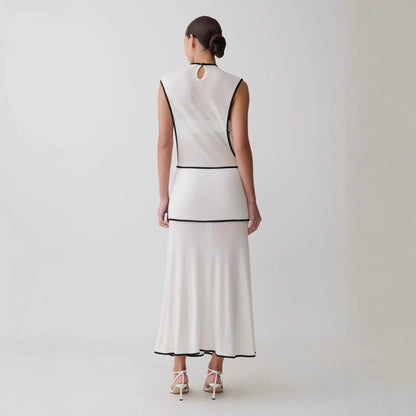 white splicing contrast cut-through knitted dress