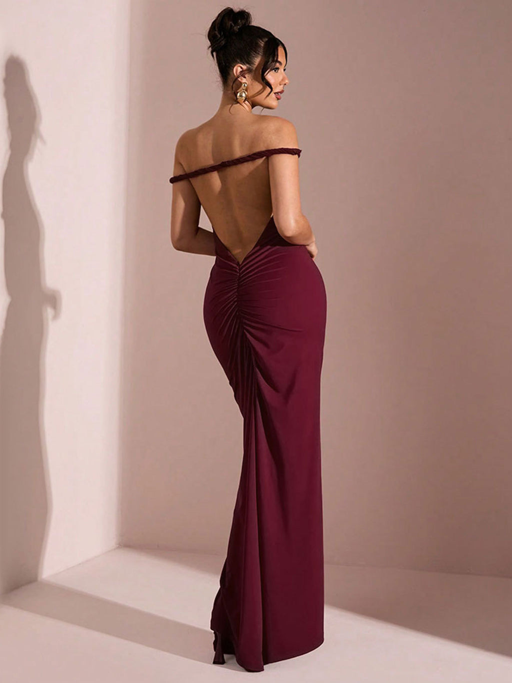 merry red Off-the-shoulder backless maxi dress
