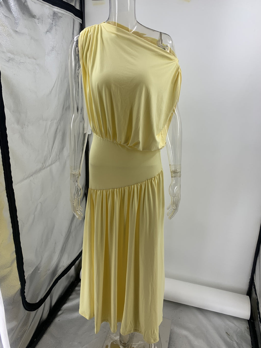 yellow Off-the-Shoulder maxi Dress