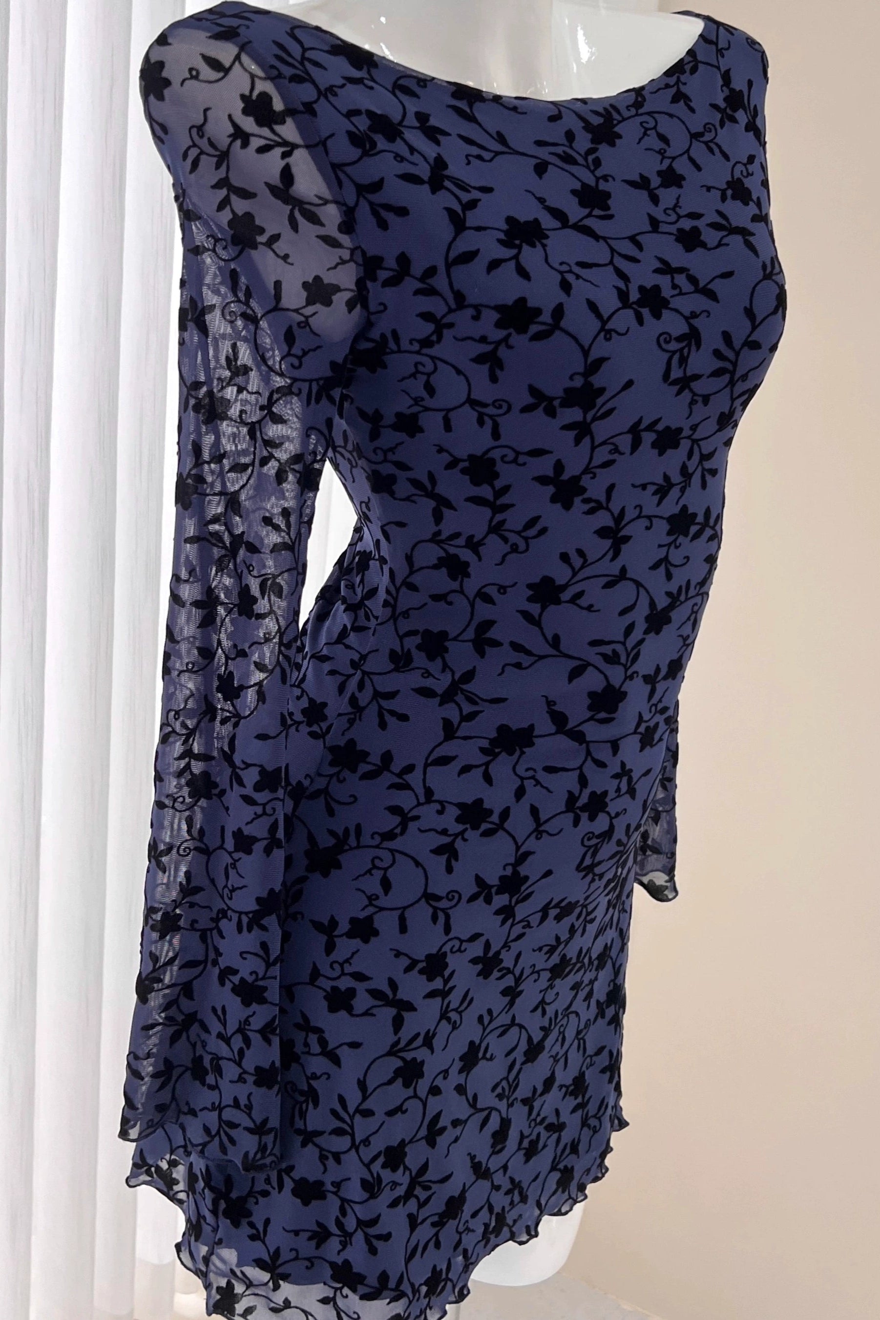 vintage one-shoulder mesh flared sleeve mini dress