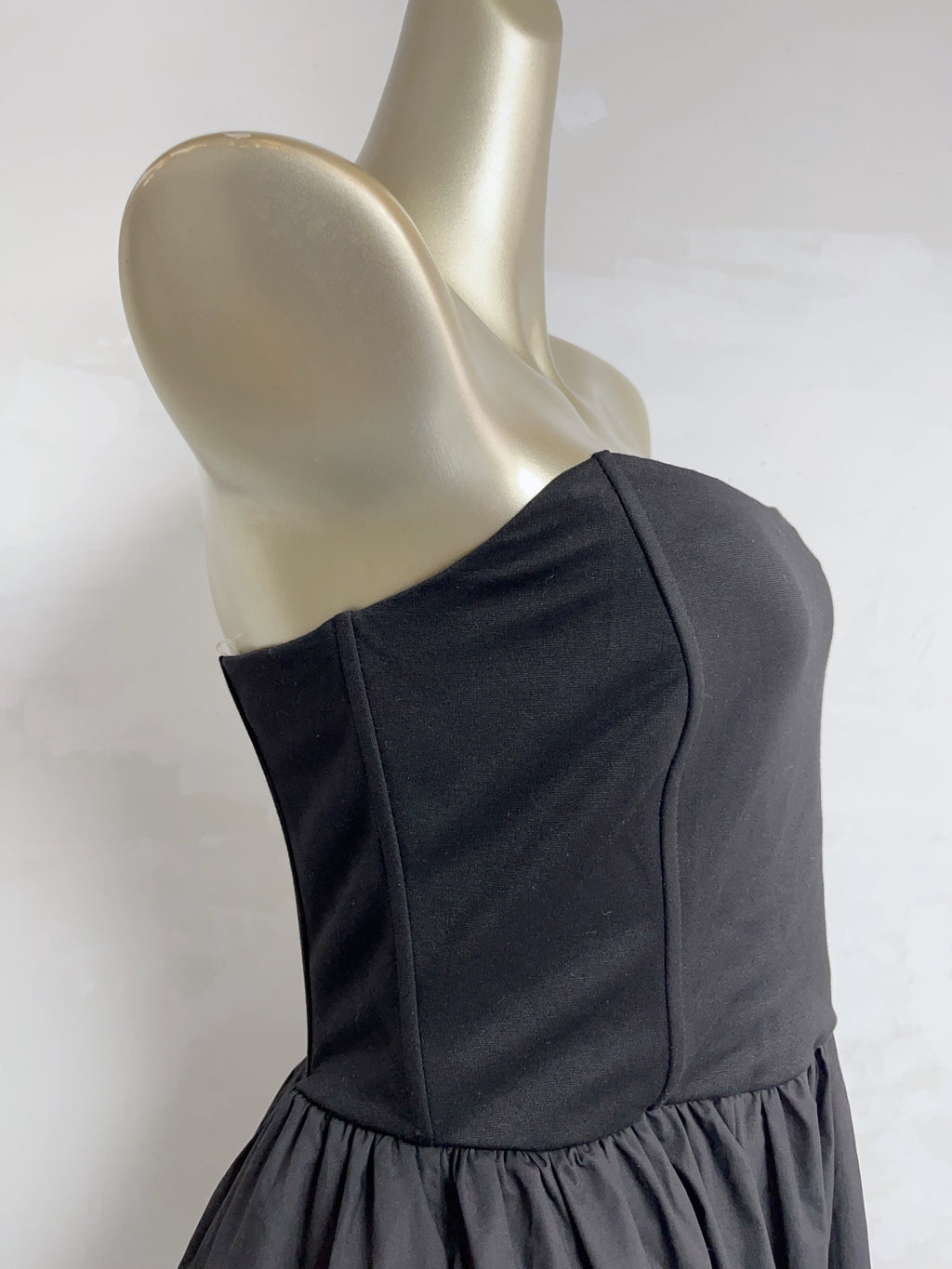 black fishbone shaping pinch pleats waist bandeau dress