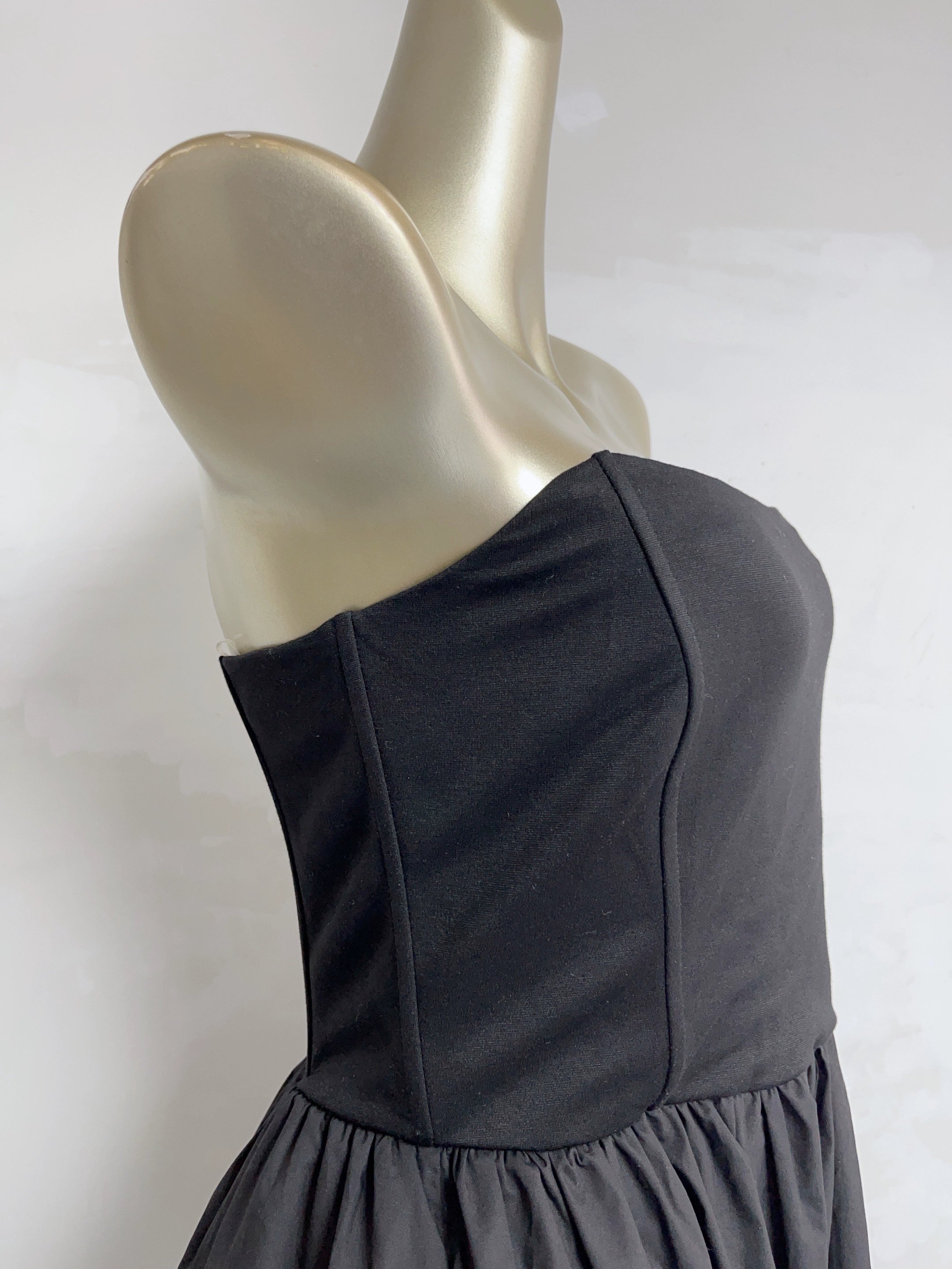 black fishbone shaping pinch pleats waist bandeau dress