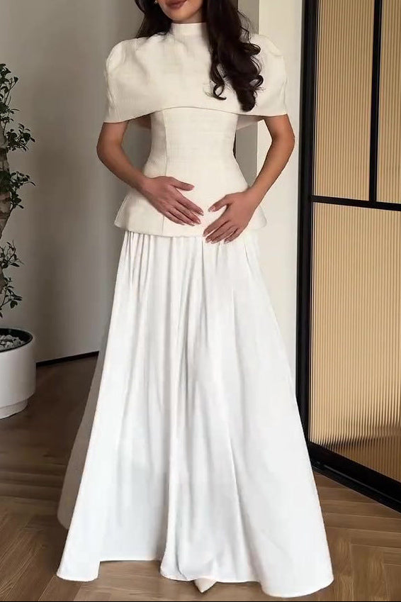 white short-sleeved long skirt suit