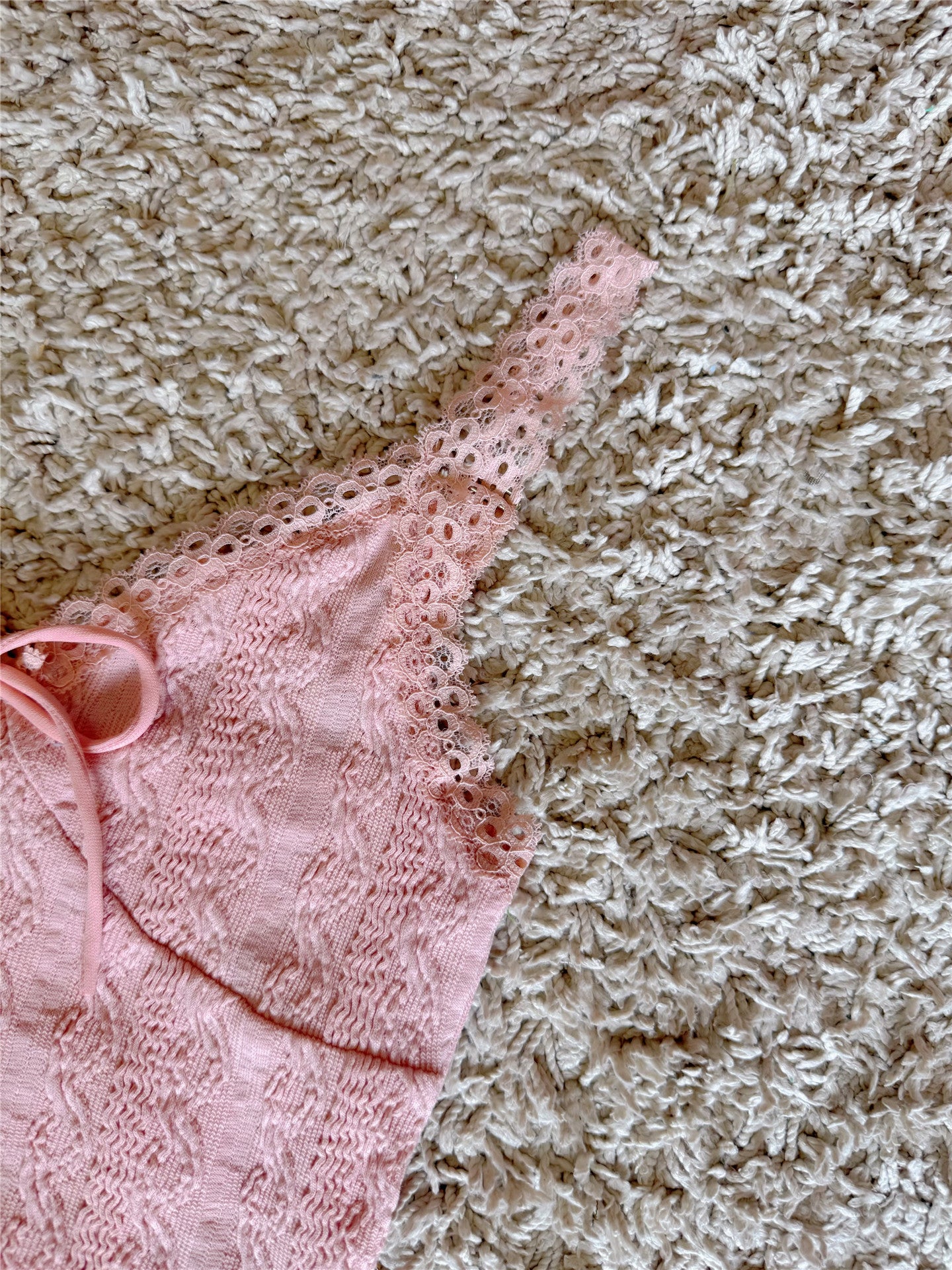 Cut-out Lace Embossed Pattern Bow High-Waisted Short Camisole Top