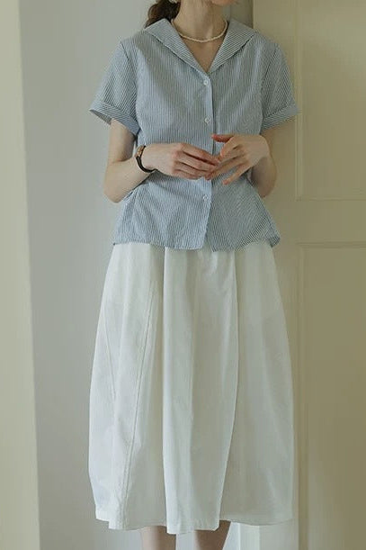 Blue striped short-sleeved shirt