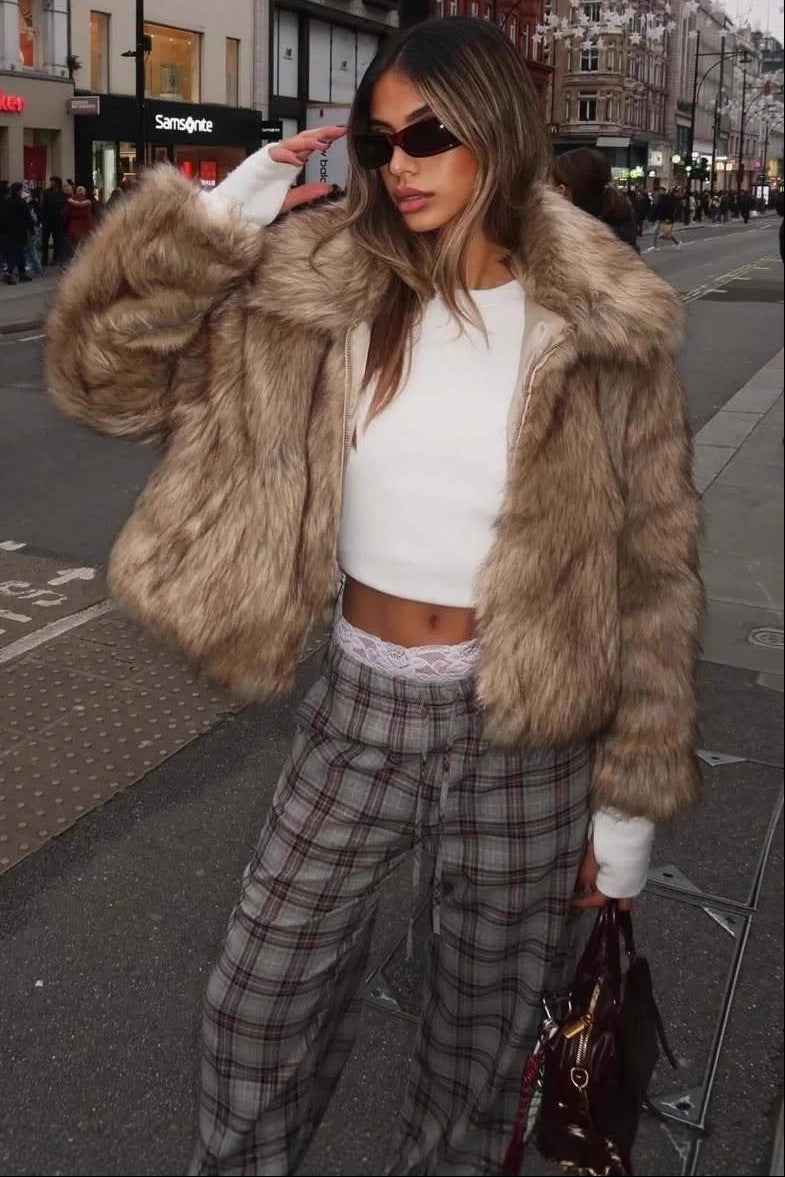 warm imitation fur jacket in Light yellow