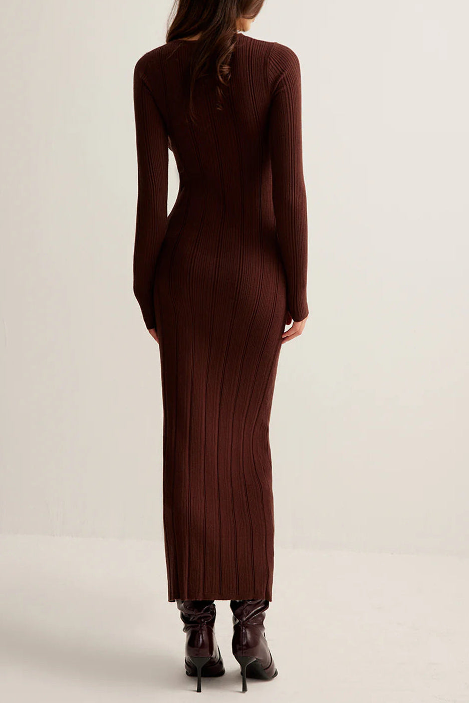 button V-neck knitted maxi dress