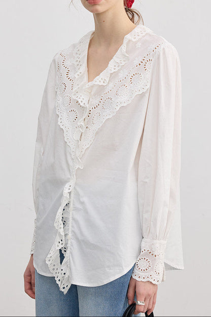 Loose V-neck long-sleeved shirt with ruffled lace embroidery