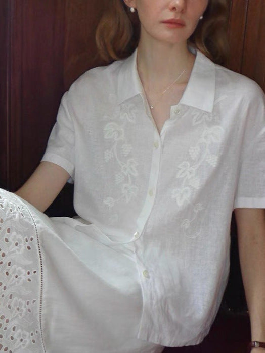 White natural linen embroidered short-sleeved shirt