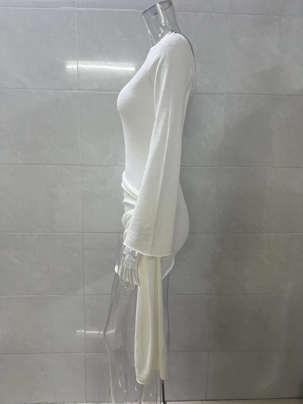 white long sleeve knitted mini dress