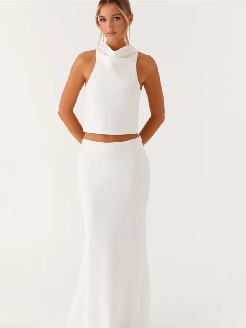 white slim mermaid skirt