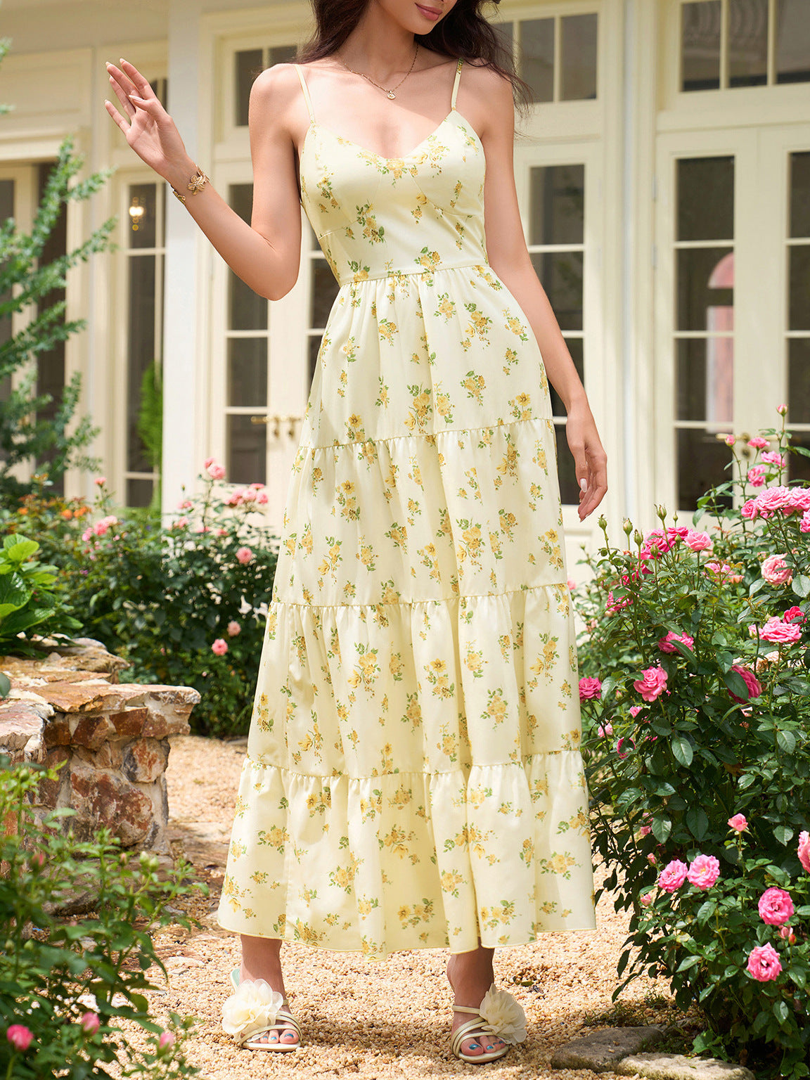 yellow V-neck floral print backless camisole dress