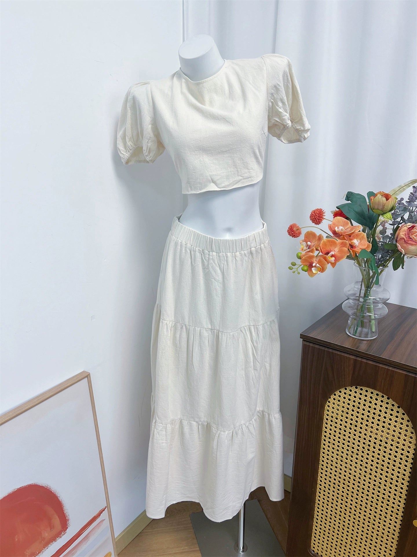 white two-tone crew neck crop top set