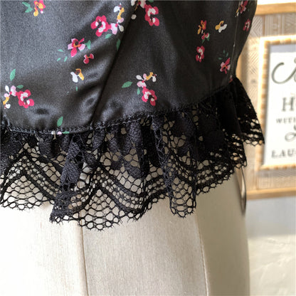 black floral lace panels suspenders