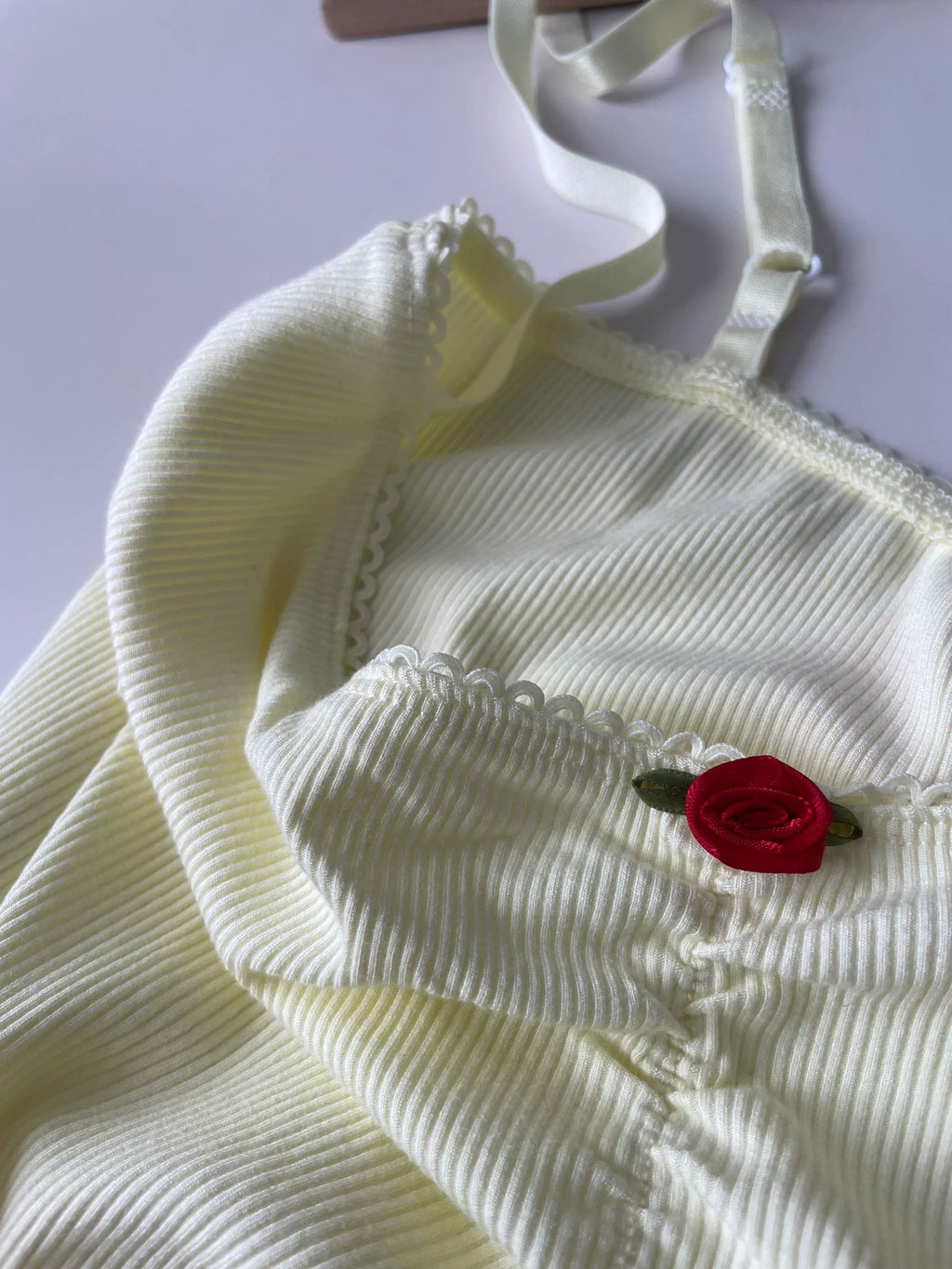 folds flower fungus edge vest