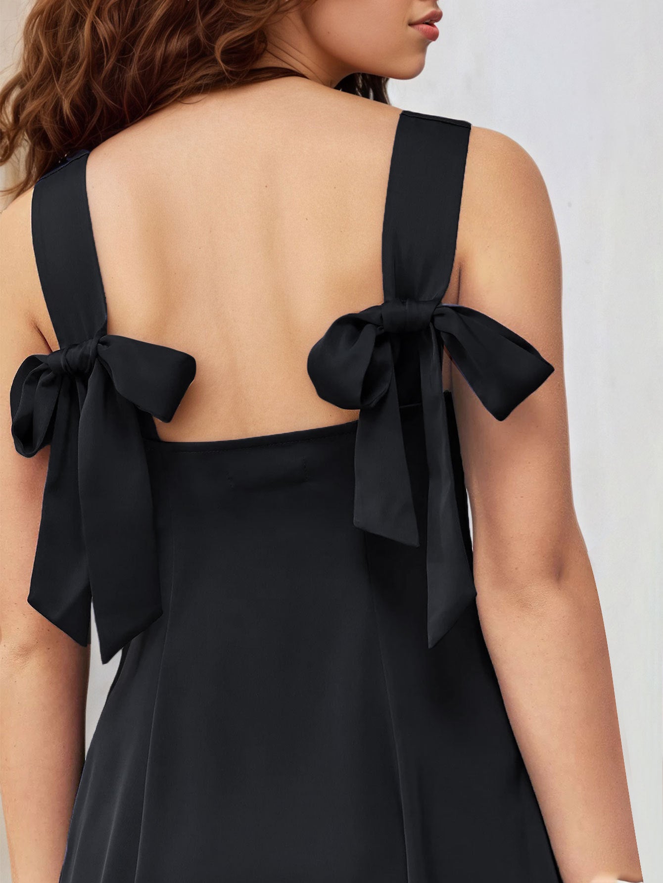 Square neckline spaghetti strap A-line mini dress