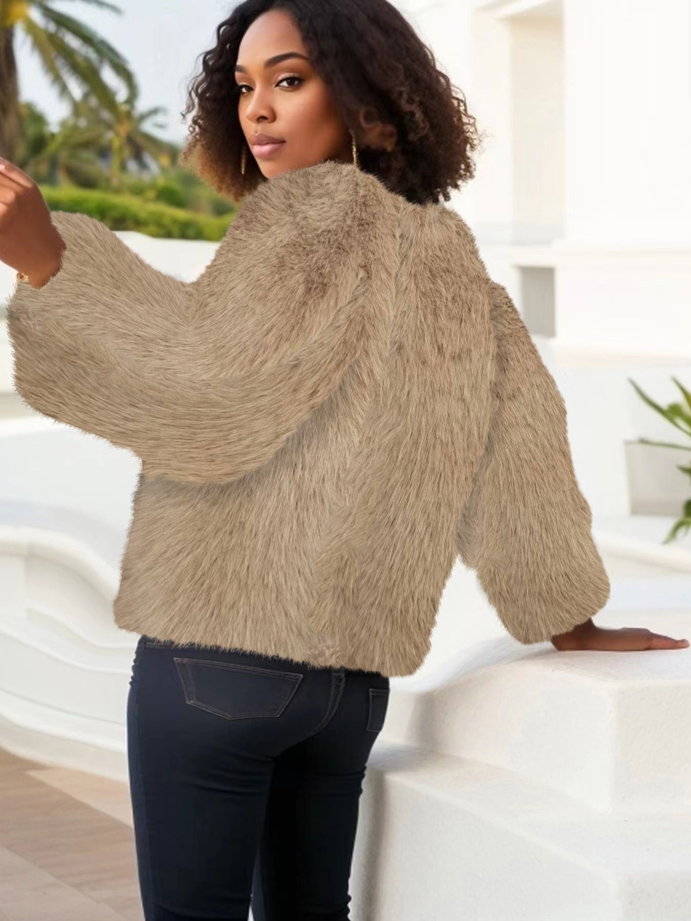 crew neck cropped imitation fur jackets