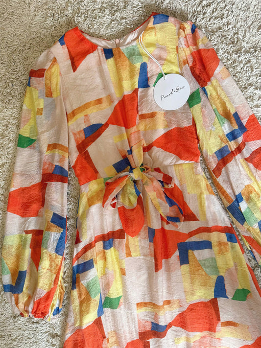 block wavy waist cinched dress