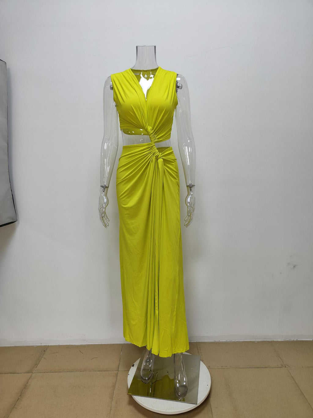 green Cutout Knot Slit V-Neck Sleeveless Pleated Irregular Dress