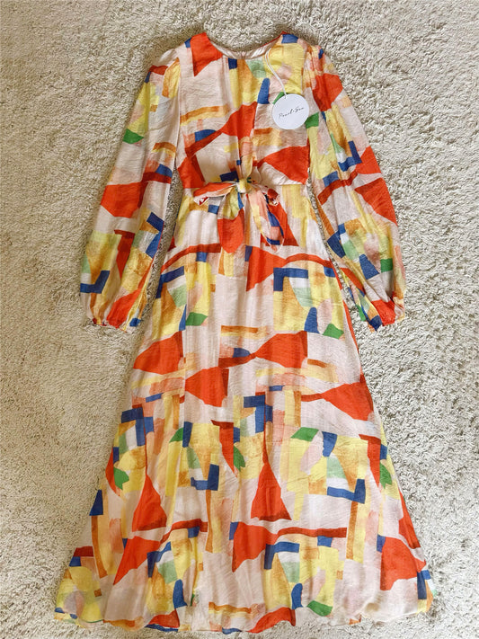 block wavy waist cinched dress