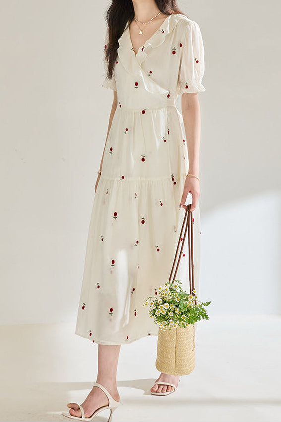 3D Embroidered V-neck Ruffled maxi Dress - white