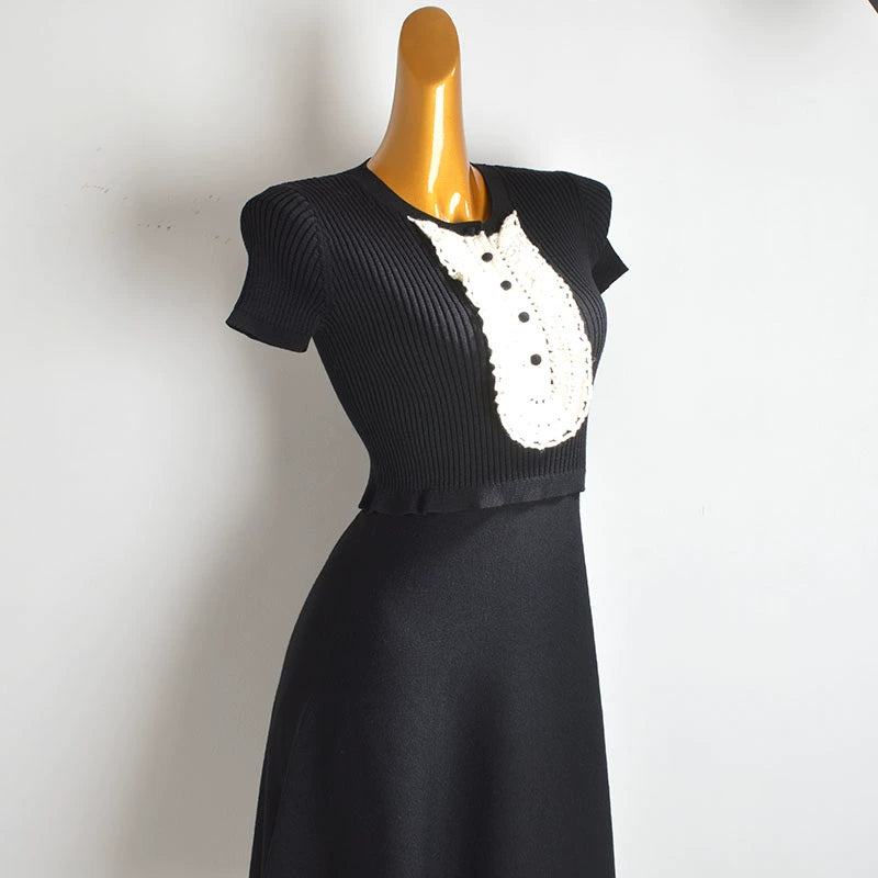 black short sleeve knitted mini dress