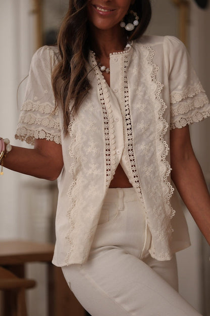 lace embroidered short-sleeved shirt