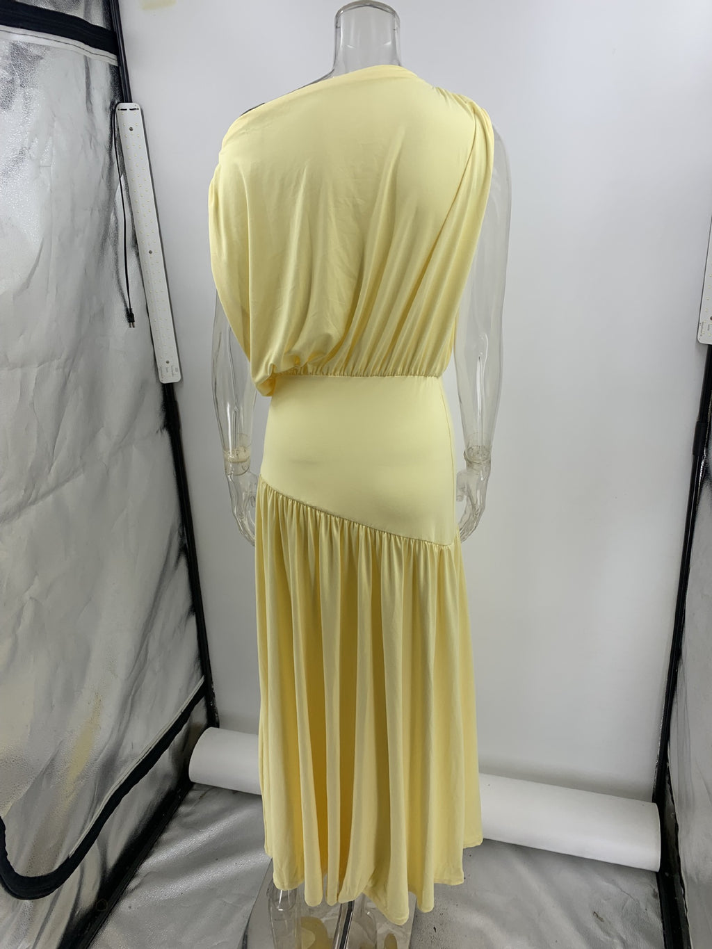 yellow Off-the-Shoulder maxi Dress