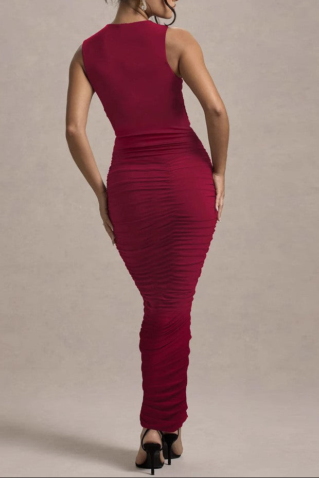 red Pleated sleeveless round neck bodycon dress