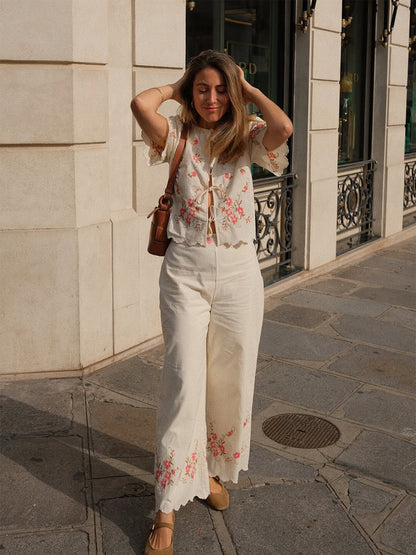 embroidery with flush edge short top