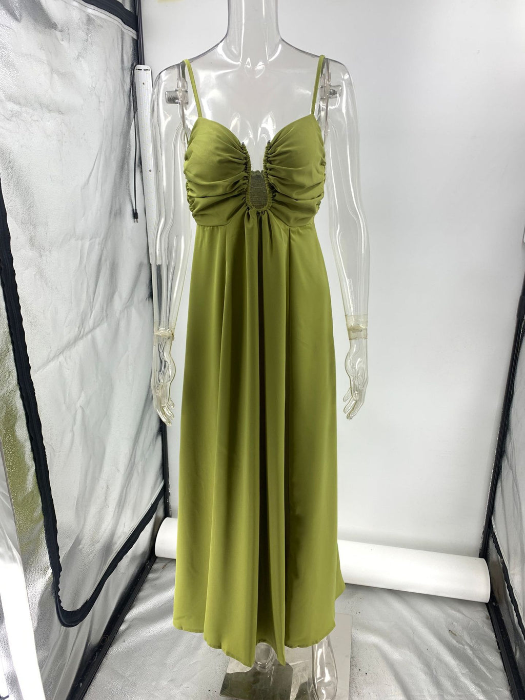 vicky green Spaghetti strap U-shaped maxi dress