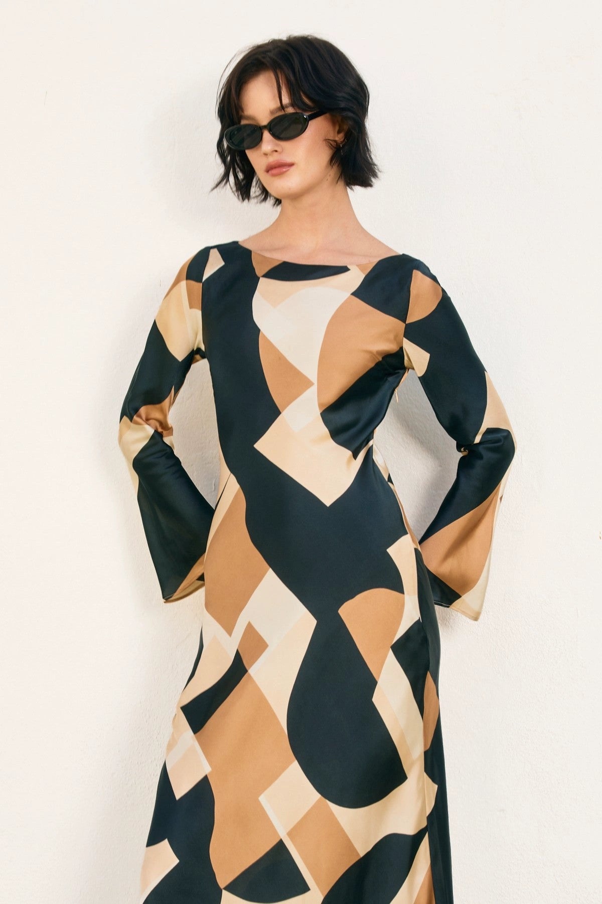 block satin flared sleeve midi dress