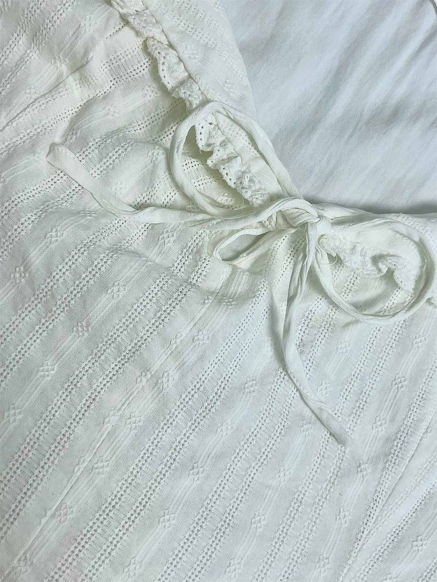 white embroidery puff sleeve waist mini dress