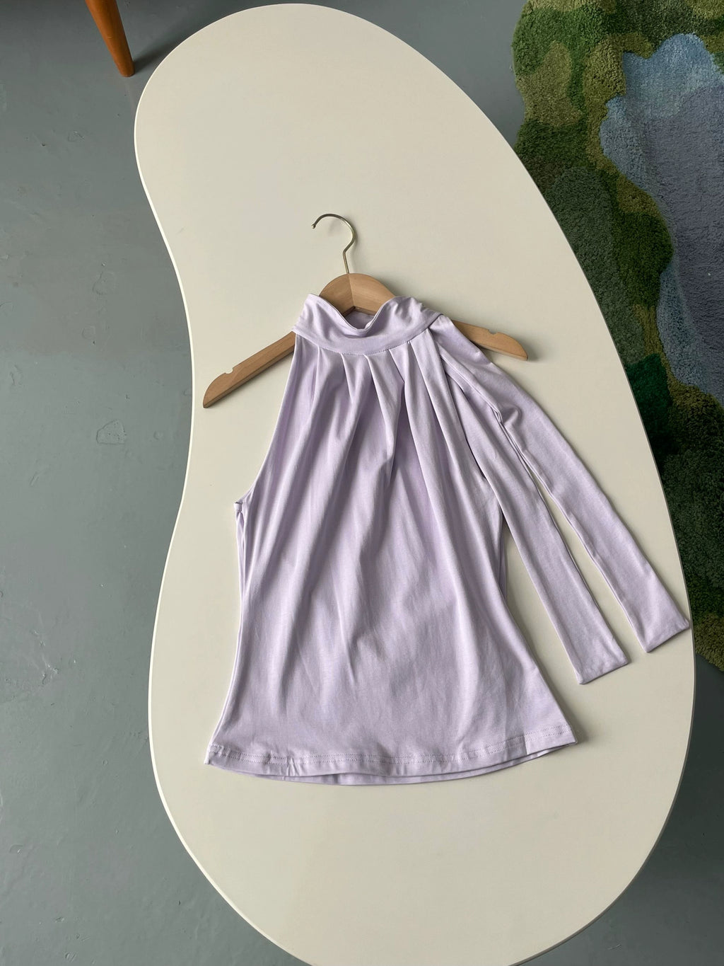 Bow Vest Pleated Top