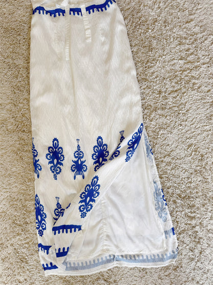 blue-and-white porcelain printed V-neck lace-up side slit dress