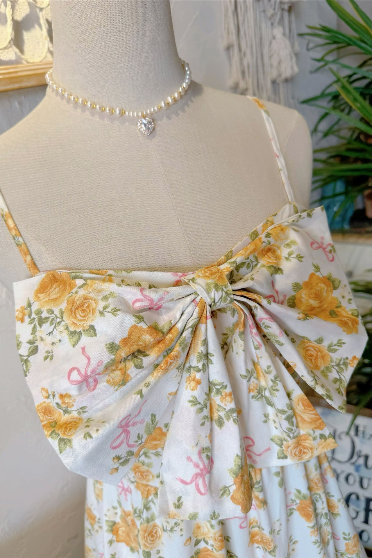 bow suspender puffy skirt