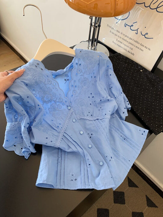 Blue Hollow-out embroidered V-neck short-sleeved shirt