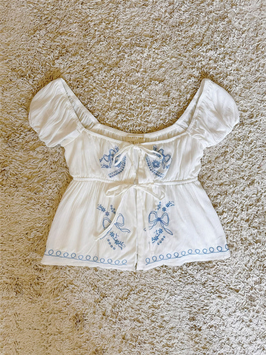 bow embroidery high-waisted cropped top