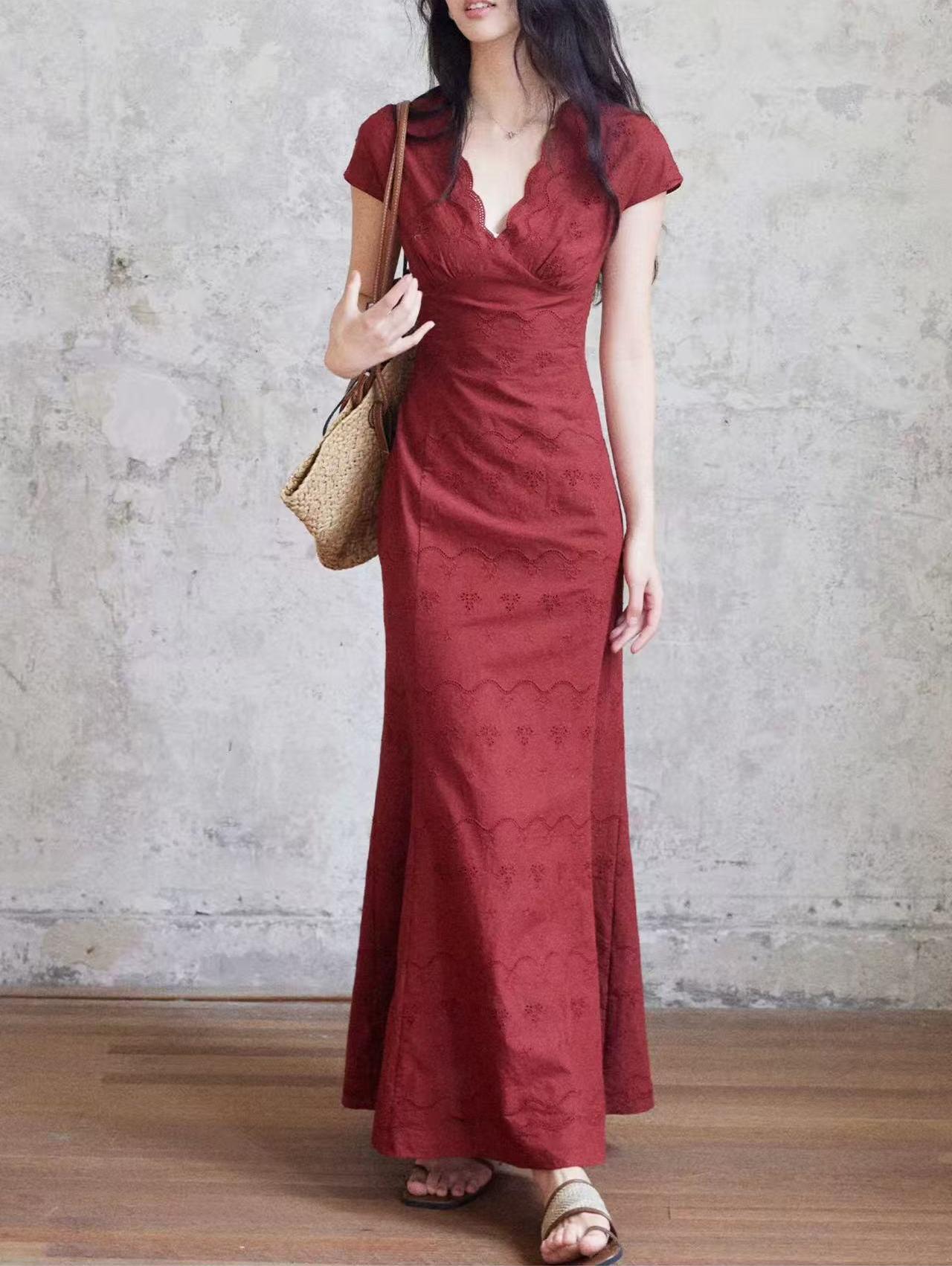 Retro-style openwork embroidered maxi dress - red