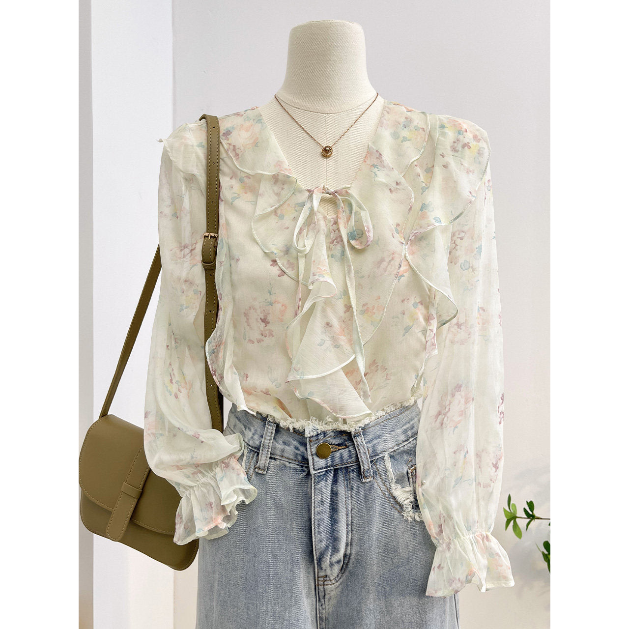 Chiffon V-neck floral bell sleeve blouse
