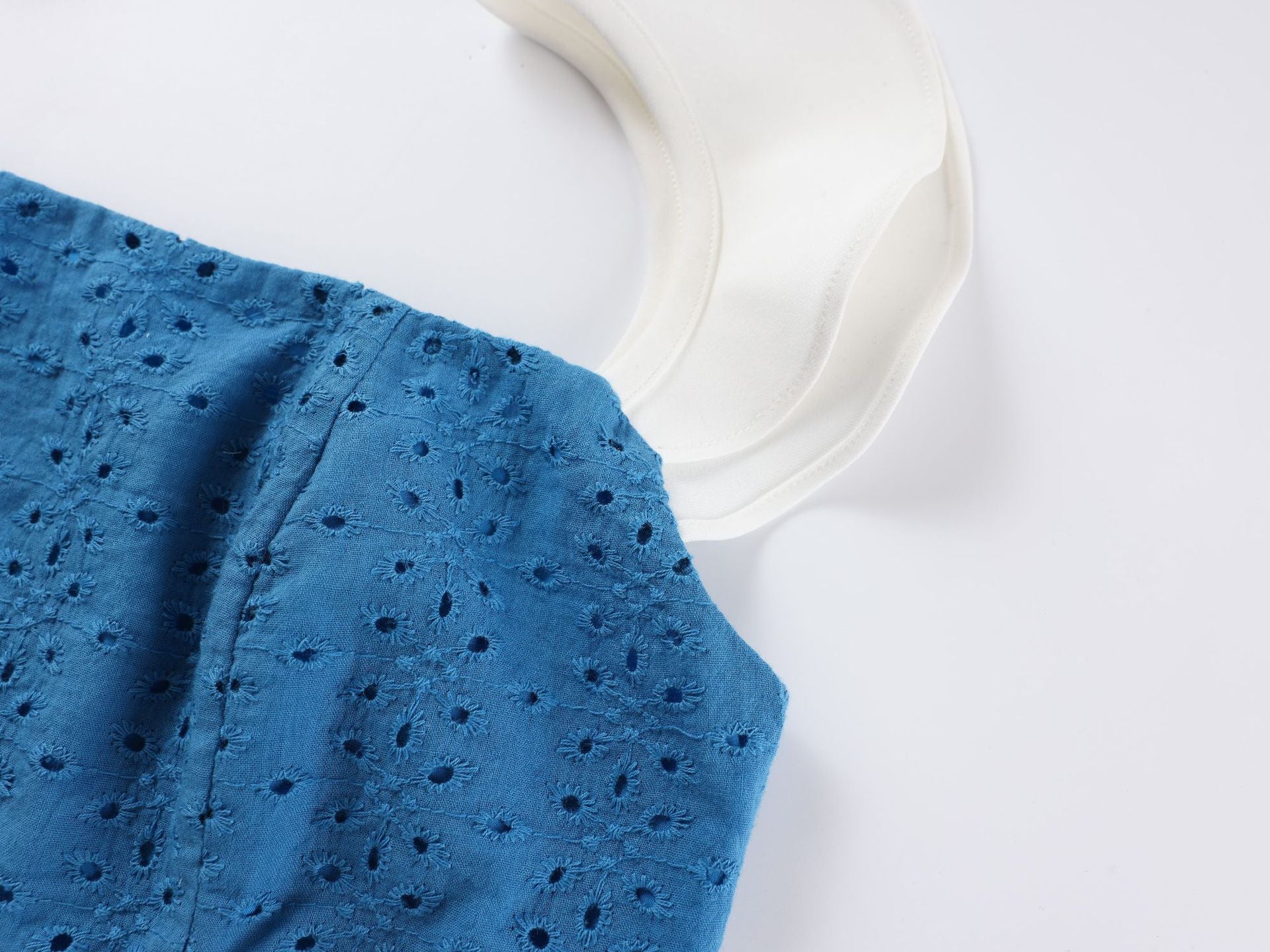 Ruffled camisole top and skirt set - white / Blue