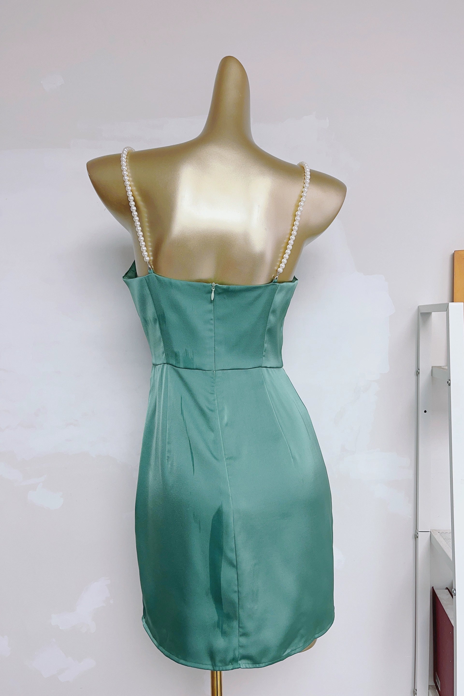 Green  Square Neck Pearl Suspenders mini Dress