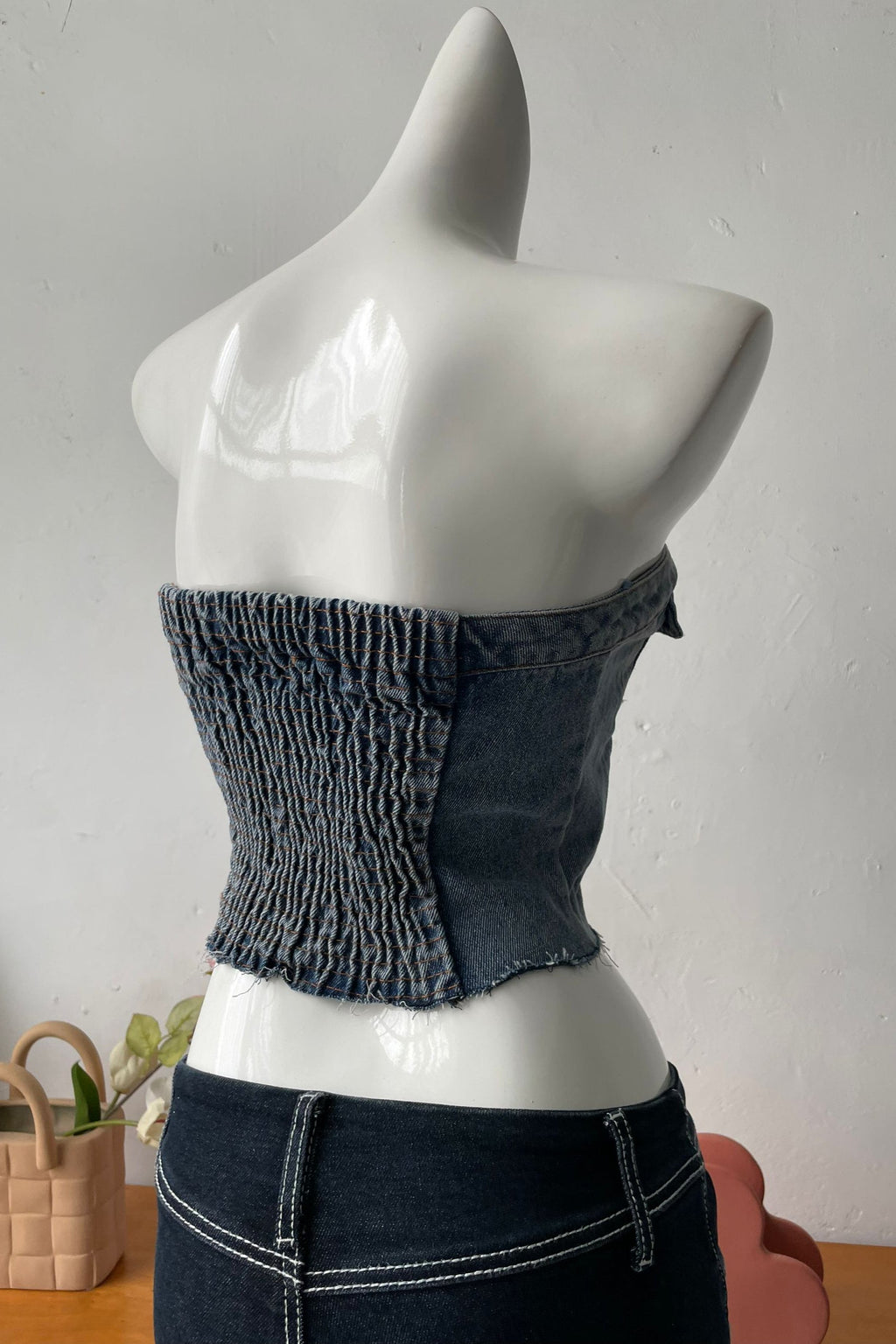 8-button denim tube top in blue