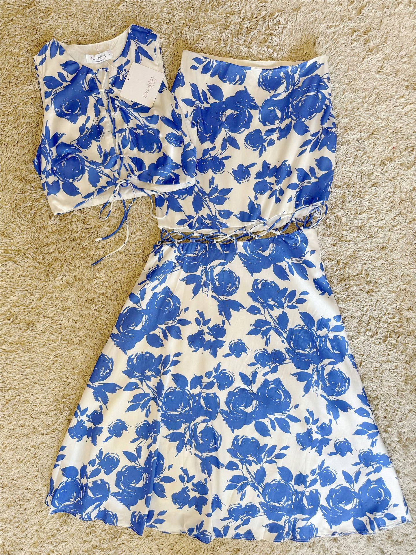 Sleeveless Tie Crop Top & Midi Skirt Floral Two-Piece Set