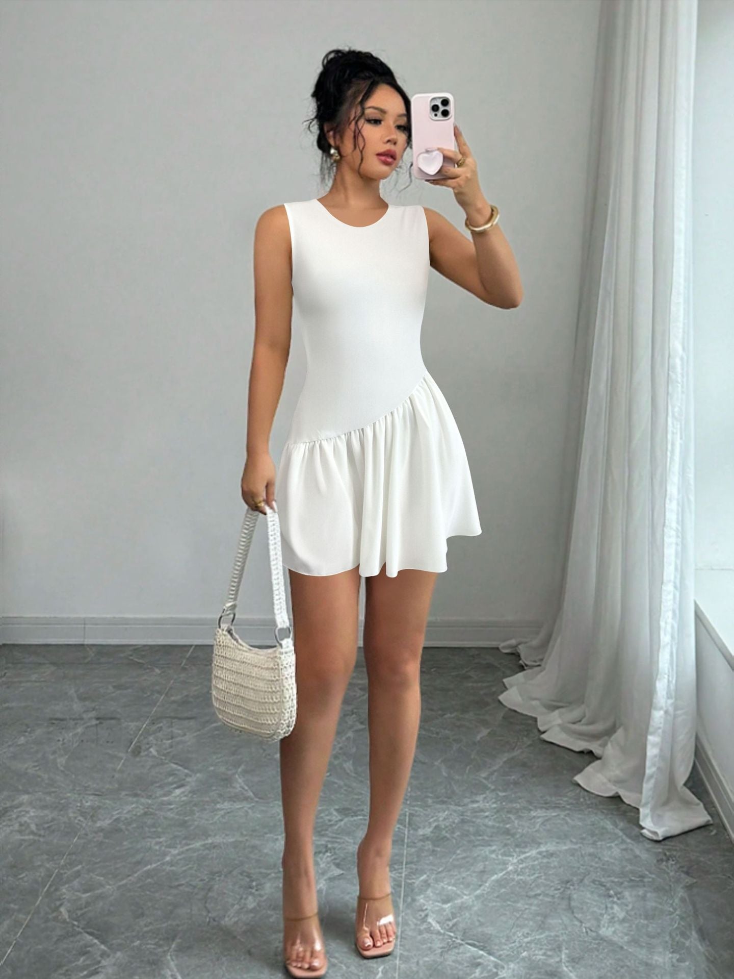 Sleeveless round neck tulip dress